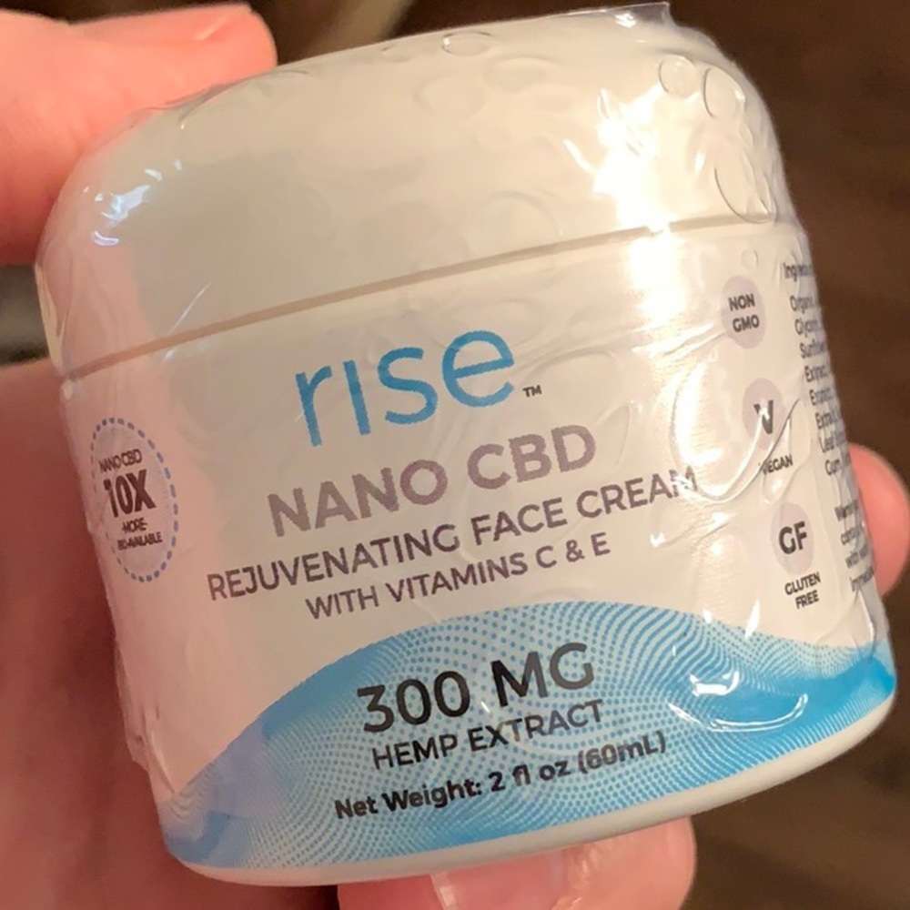Rise Nano Hemp Extract Face Cream